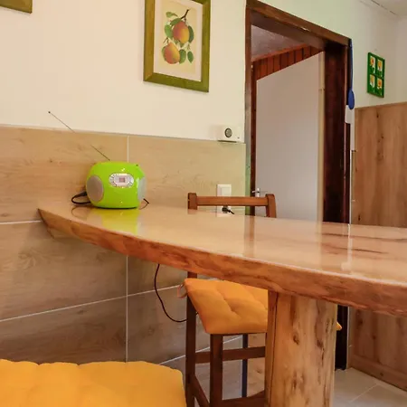 Two-bedroom With Mountain View In St Maergen Sankt Märgen